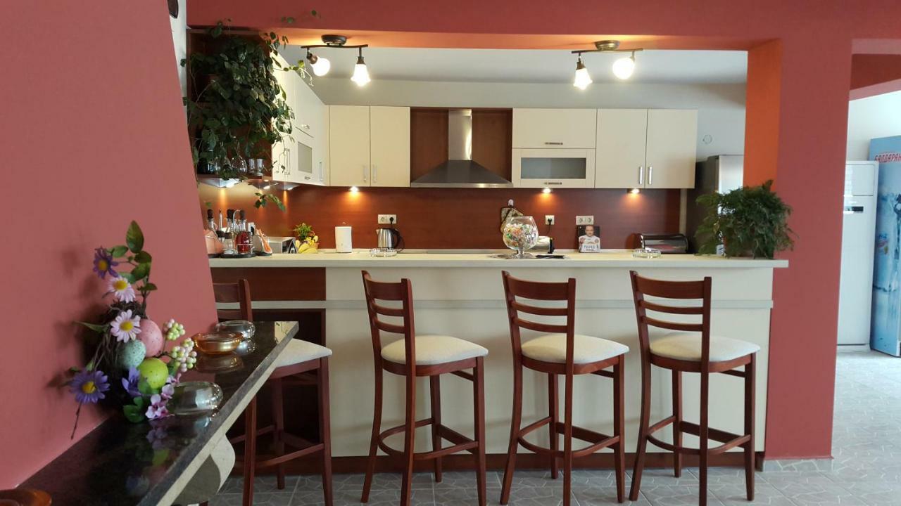 Holiday Home Paulovnia 阿斯帕鲁霍沃 外观 照片